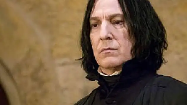 Harry Potter'ın Profesör Snape'i hayatını kaybetti