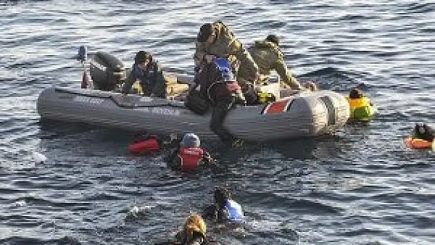 Göçmenleri taşıyan tekne battı: 3'ü çocuk 4 ölü