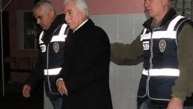 Adana'daki FETÖ/PDY operasyonunda 7 kişi adliyeye sevk edildi