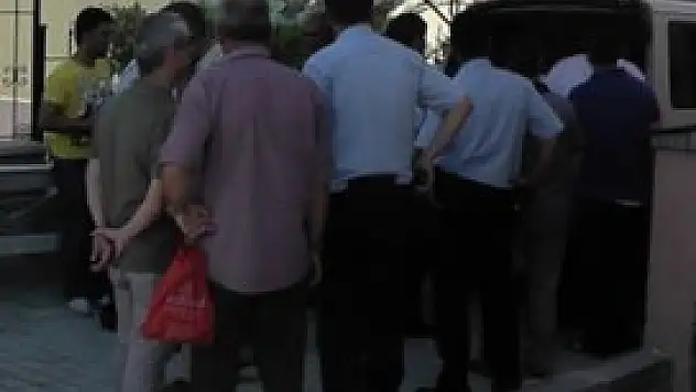 Tabutu Türk bayrağına sarıldı