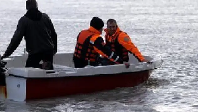 Antalya'da kaybolan balıkçı Fethiye'de aranıyor