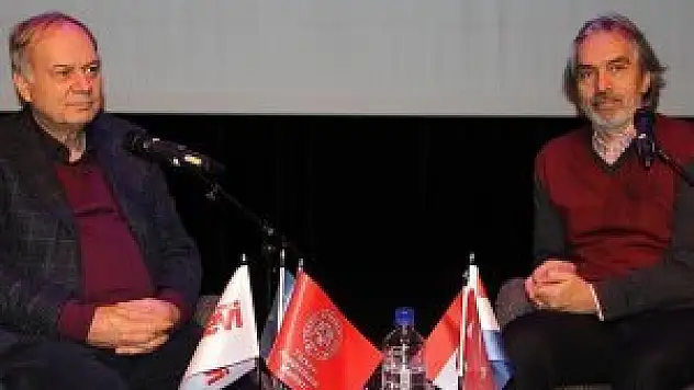 Fuzuli Hollanda'da anlatıldı