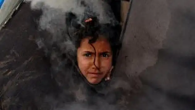 Yaşamaya çalışıyorlar