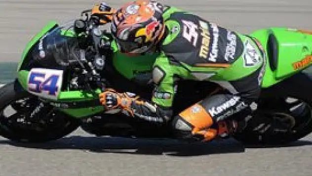 Kenan Sofuoğlu İtalya'da kazandı