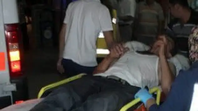 Besiciler sopalarla birbirine girdi!