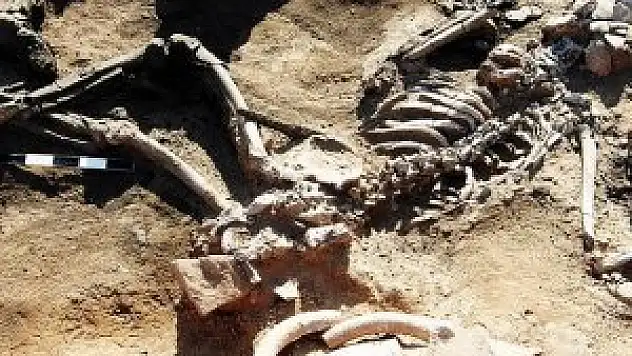 İnsanlık tarihinin en eski katliam izi