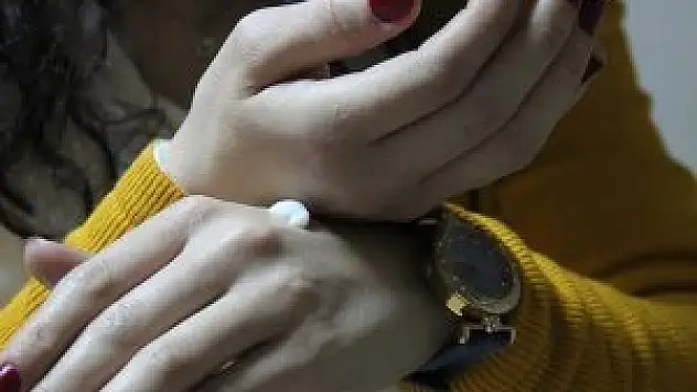 '40 yaş üzeri kışın daha çok nemlendirici kullanmalı'