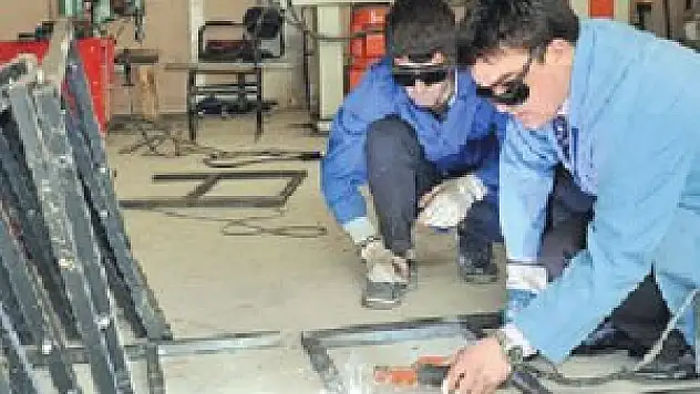 2016 bütçesinde eğitime aslan payı