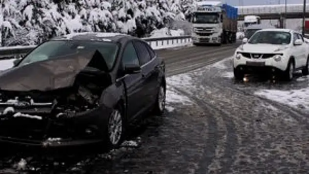 TEM'de kaza! Ankara istikameti trafiğe kapandı