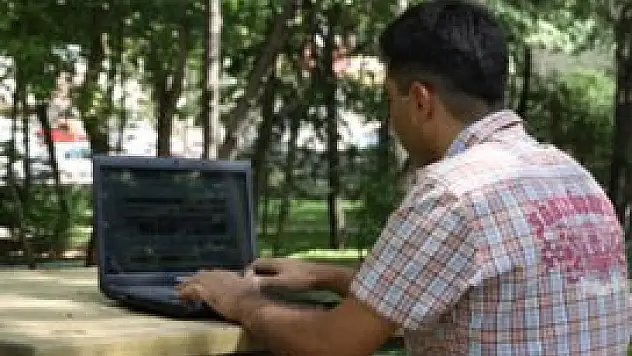 Karatay'ın parklarında ücretiz internet hizmeti