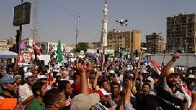 Mısır'da gösteriler hız kesmiyor