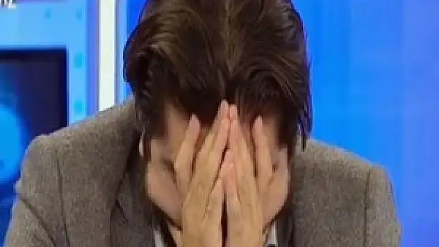 Rasim Ozan Kütahyalı ağlayarak programı terk etti