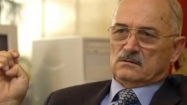 Ünlü siyasetçinin kızı ölü bulundu