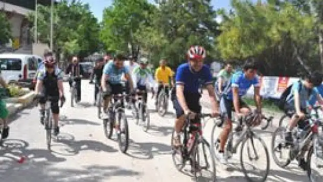 'Bisikletlilere biraz saygı lütfen!'