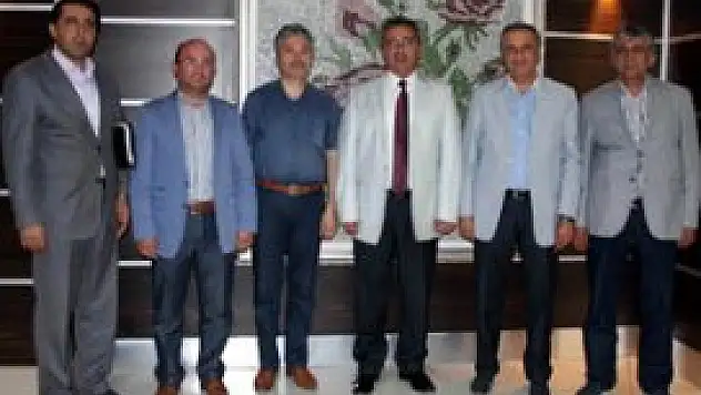 İş adamlarından Başkan Hançerli'ye ziyaret