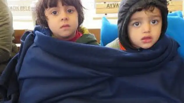 Boğulmaktan son anda kurtarıldılar