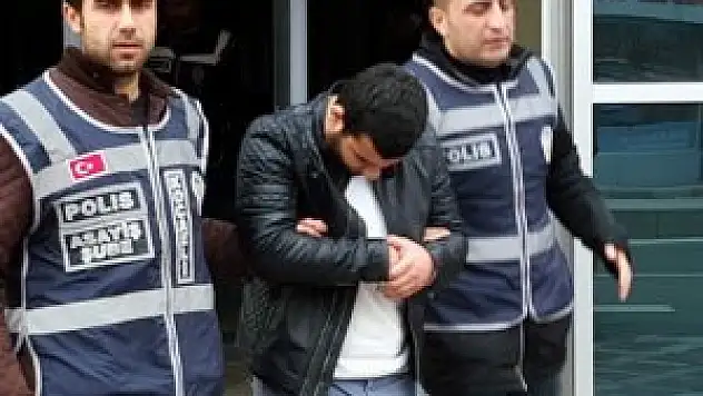 Oto hırsızları Kocaeli'de yakayı ele verdiler