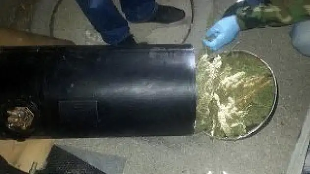 Uyuşturucuyu aracın LPG tankına sakladılar!