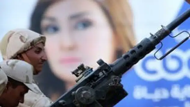 Asker sokakların hakimiyetini aldı