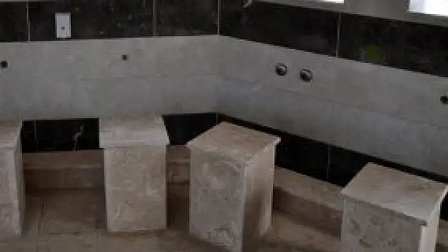 Milyon dolarlık caminin muslukları çalındı