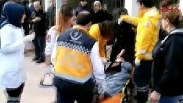 Beyoğlu'nda trafik kazası: Çok sayıda yaralı var