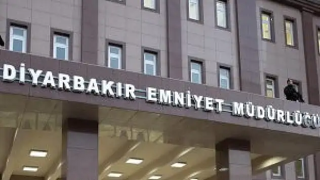 Diyarbakır İl Emniyet Müdürlüğü'ne saldırı