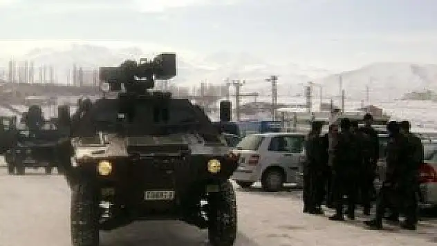 İzinsiz eylem yapan 4 kişi tutuklandı