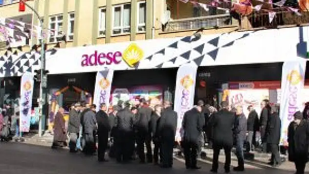 Adese'nin 153. mağazası Ankara'da