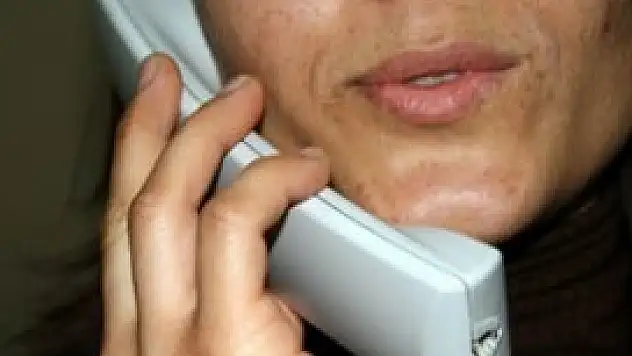 Alo 183 soruları Kürtçe de yanıtlıyor