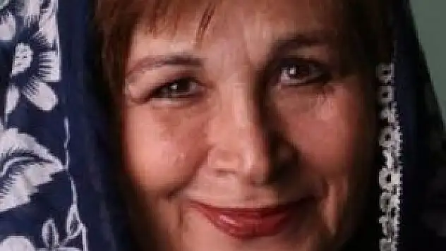 Ünlü sanatçı hayatını kaybetti