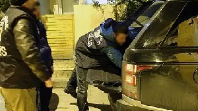 İstanbul'daki huzur operasyonunda 256 gözaltı