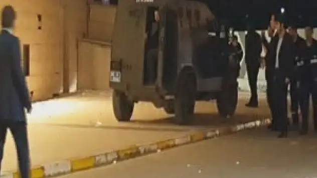 AVM'de bomba paniği!