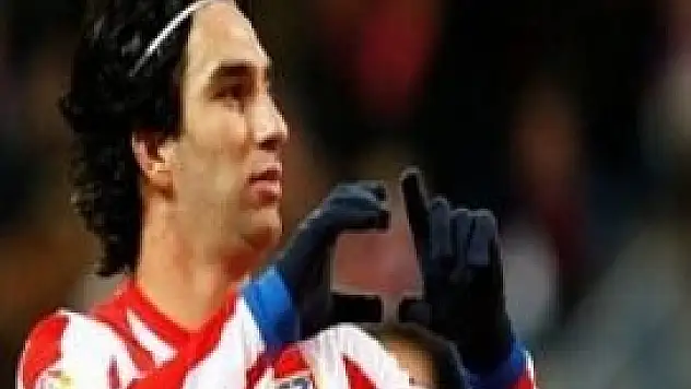 Arda Turan: Her takımın kampına giderim