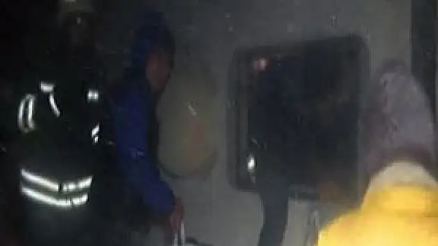 Yoğun tipi ve buzlanma kaza getirdi! Çok sayıda yaralı var