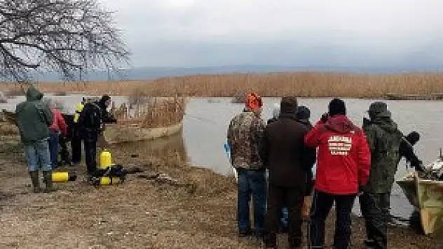 Gölde kaybolan emekli emniyet müdürünün cesedi bulundu