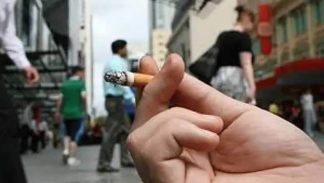 'Sigara inme riskini artırıyor'