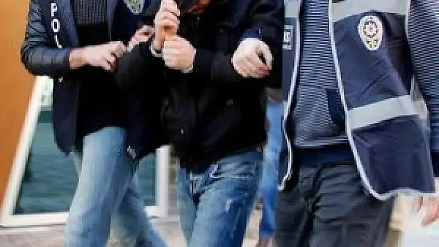 Aydın'daki göçmen kaçakçılığı operasyonunda 2 kişi tutuklandı