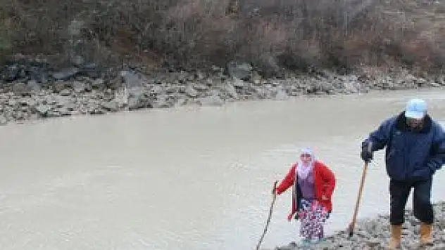 Kayıp torununu 43 gündür arıyor