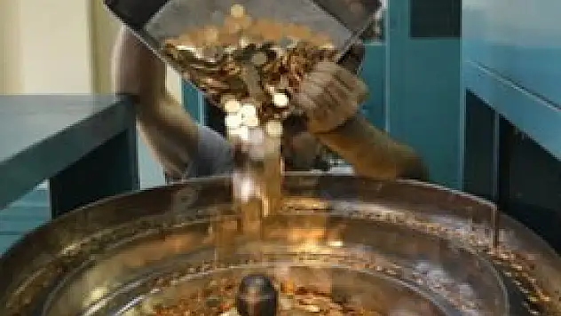 Darphane işçileri greve çıktı