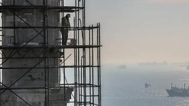 400 yaşındaki minare yeniden örülüyor