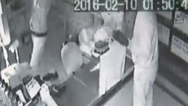 Market hırsızları kamerada!