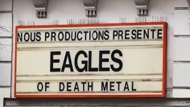 Eagles of Death Metal 3 ay sonra Paris'te konser verecek