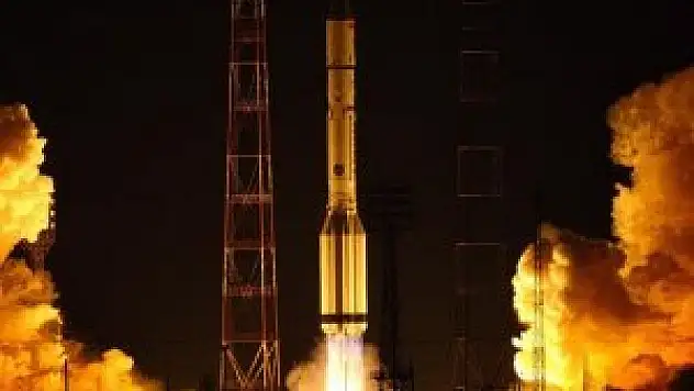 Avrupa Uzay Ajansının Sentinel-3A uydusu uzaya fırlatıldı