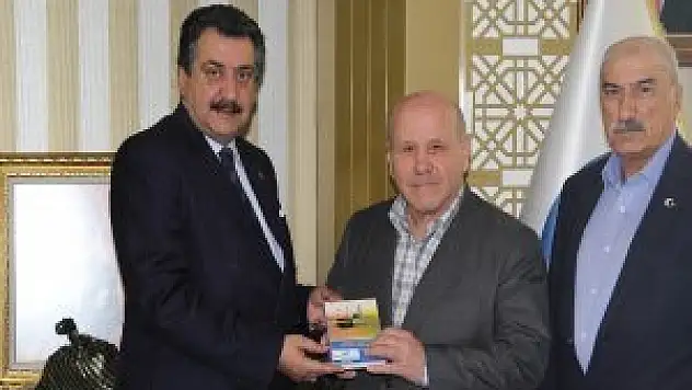 Cihanbeyli Belediyesi'nden hac ve umre rehberi