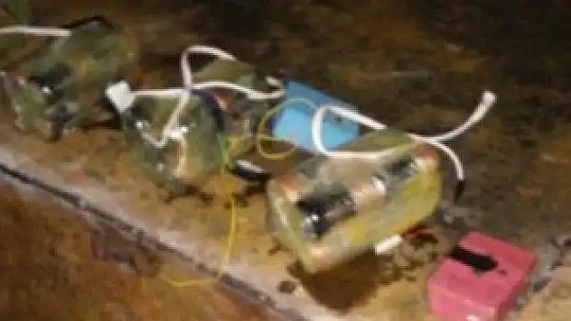 Diyarbakır'da bomba yüklü araç yakalandı