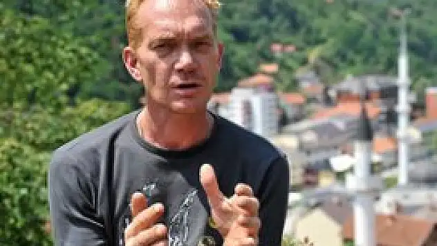 Soykırımın tanığı Hollandalı asker konuştu