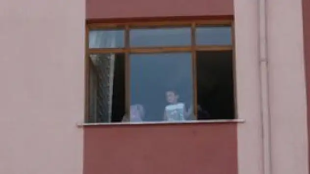 Çocuk gürültüsü kavgasında 1 ölü, 1 yaralı!