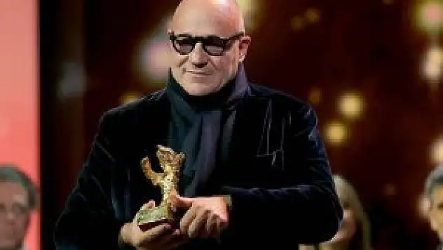 'Altın Ayı' ödülünü 'Fuocoammare' filmi kazandı