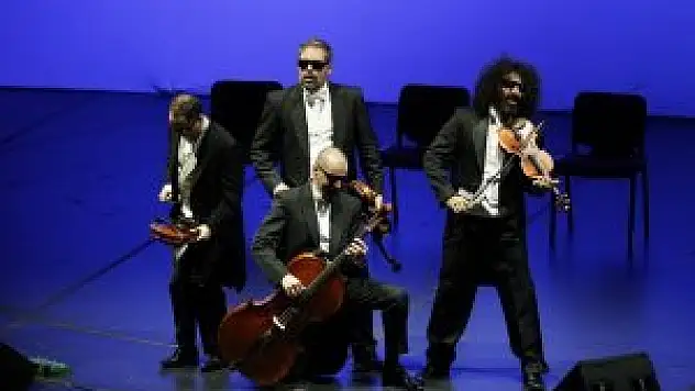 İspanyol 'Pagagnini' grubu İstanbul'da konser verdi