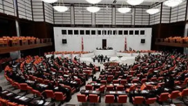 Köy korucularının aylıkları ile muhtar ödenekleri artırıldı